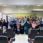 Memasuki Malam Pertama Pembelajaran Khat, Pengajar Khat FPIB ajarkan Khat Riq’ah